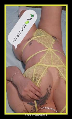 Sexy latina petite Aishaaa 34 year old Escort in Mankato MN