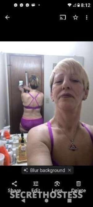 BRANDI 60Yrs Old Escort Racine WI Image - 1