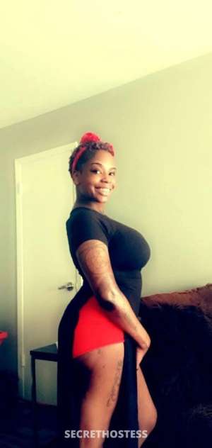 27 year old Escort in Denton TX 🏁💣😈End Your Week💆 With A Busty 🍑Black Goddess
