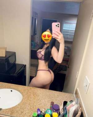 27 year old Escort in Raleigh NC Hello baby