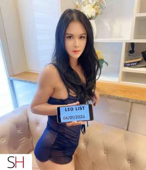 20 year old Asian Escort in Montreal New Girl Amy AnnaSweet Face,Wild EnergyDuoIN DT