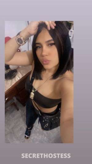 21 year old Hispanic Escort in Wichita KS oncall out call