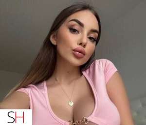 BODY, tight and soft skin. Bubbly and kind 22 year old Escort in Sudbury