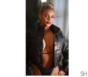 24 year old Latino Escort in Leicester Paola Blonde Party ....in Leicester, Independent
