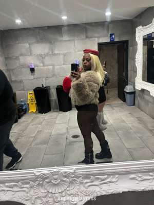 green eyes thick thighs and fine as wine🤭🫦 ask about 25 year old Escort in Myrtle Beach SC