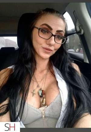 42Yrs Old Escort 154CM Tall Winnipeg Image - 2