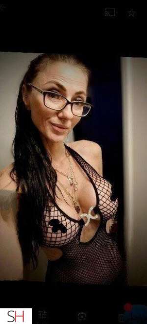 42Yrs Old Escort 154CM Tall Winnipeg Image - 4