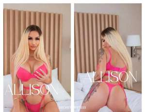 24 year old Caucasian Escort in Cariboo WILLIAMS LAKE (Nov 25-27