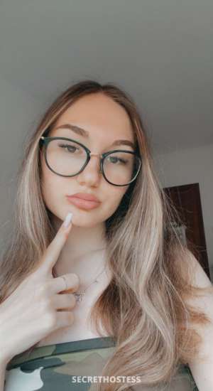 Naughty Giggles &amp; Flirty Tease 24 year old Escort in Grand Island NE