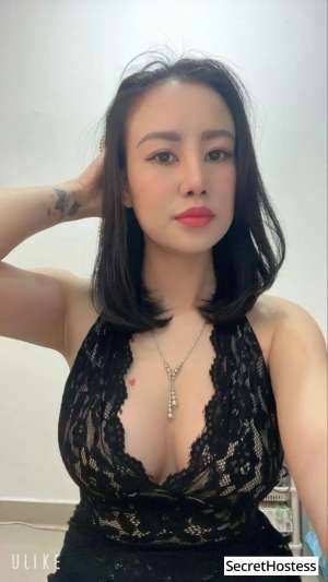 24 year old Escort in Abu Dhabi Escort model Tina, Abu Dhabi