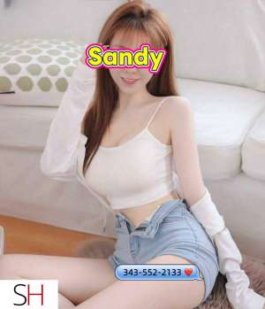 22 year old Asian Escort in Ottawa Hk Sandy (Westboro area