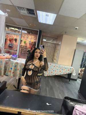 Hot latina 22 year old Escort in Lincoln NE