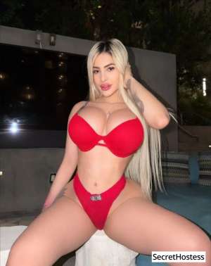 Escort model Carolina, Brooklyn 25 year old Escort in Brooklyn NY