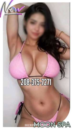 26 year old Escort in Boise ID 🟦🟦🟨🟦⬛🟥 3