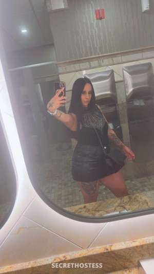 Ms KelliJaeee Highly Reviewed Incall Outcall available 27 year old Escort in Omaha NE