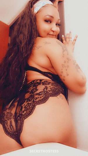 Busty Blasian PARTY GIRL 28 year old Escort in Manchester NH