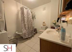 32Yrs Old Escort 160CM Tall Winnipeg Image - 4