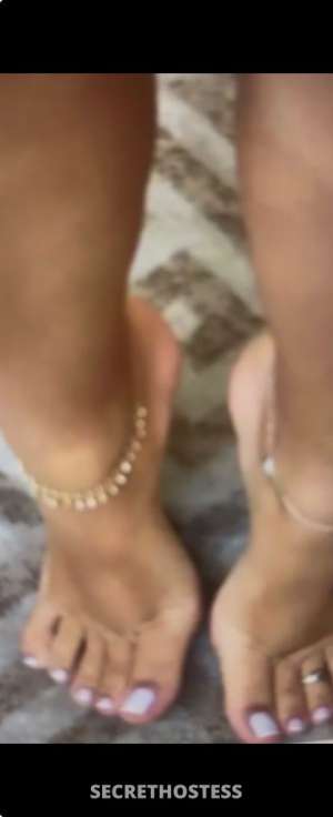 34Yrs Old Escort Topeka KS Image - 1