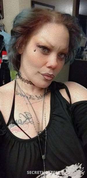 42 year old Escort in Bradenton FL 2 girl specials @Honeycomb Hide Out