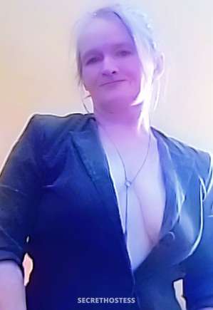 45 year old Escort in Louisville KY “Pussy like crack—don’t say I didn’t warn you