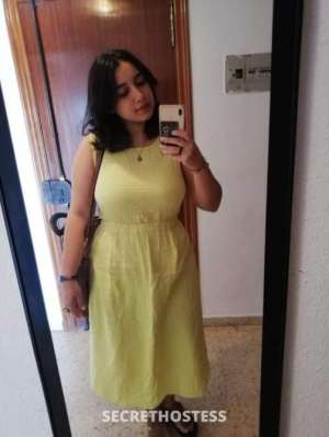 23 year old Indian Escort in Liverpool Sydney Cute charming hot SEXY Indian independent Girl available for