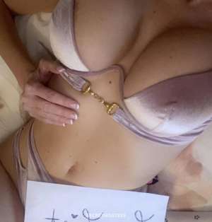 Heather Coxwell 30Yrs Old Escort London Image - 7