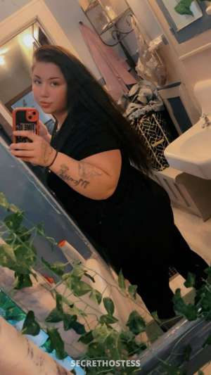 pretty thick white woman 27 year old Escort in Rockford IL