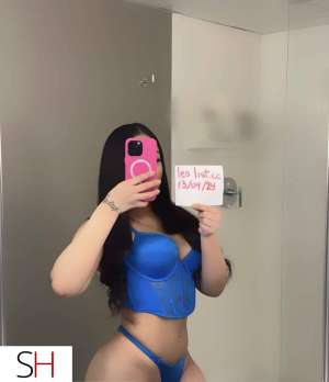 petite sexy bombshell CANDY SIZE &amp; PARTY 19 year old Escort in Saskatoon