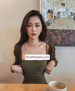 19 year old Japanese Escort in Sydney Hazel