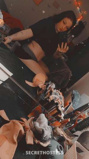 Hey it's brosha 22 year old Escort in Wichita KS