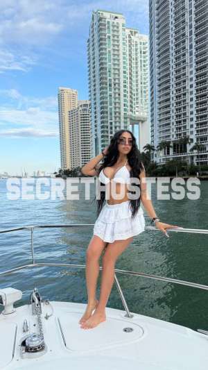 Karol 23 year old Escort in Chicago IL
