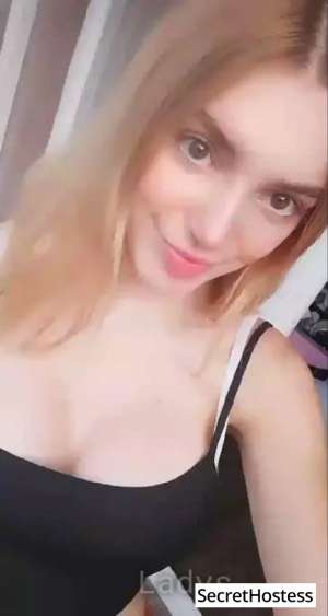 24 year old Escort in Lyon Escort model Laurettediscrète, Lyon