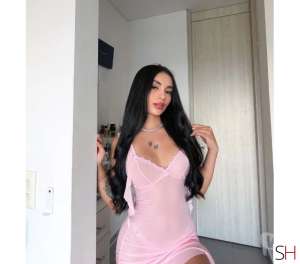 JULIA Brazilian grill NEW IN TOWN, Independent 25 year old Escort in Luton