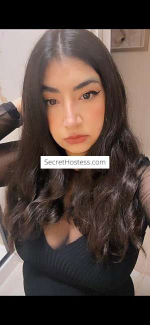 26 year old Middle Eastern Escort in London Iranian escort 26 years old