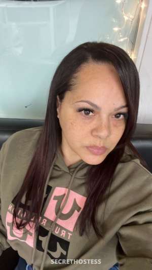 Old Country R 28 year old Escort in Greenville SC