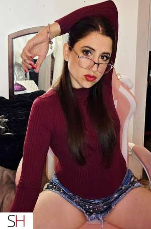 Im back the queen of SWEET&amp;GENTLE 41 year old Escort in Red Deer