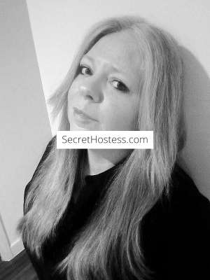 48 year old English Escort in Birmingham Courtesan and cougar, Birmingham B16, PHONE to book