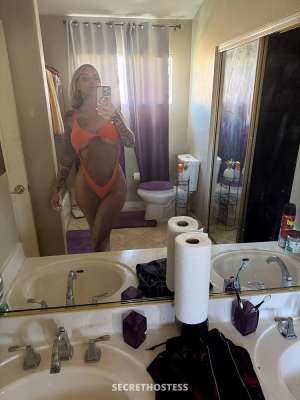 Cali Beach Girl Escort model 0 year old Escort in Phoenix AZ