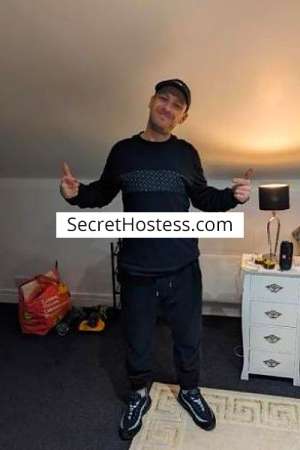 Mrnmrsdirtydirty 39 year old Escort in Hull