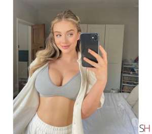 NAYLA🌼 NEW HERE OUT CALL ☎️ INCALL FRESH &amp; 25 year old Escort in Edinburgh