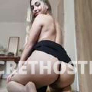 I’m American and new to this page I only accept cash 26 year old Escort in Topeka KS