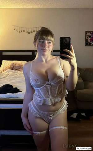 25 year old Escort in Lyon Escort model Célia Keisy, Lyon