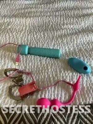 PoppymaeRed 42Yrs Old Escort Decatur IL Image - 7