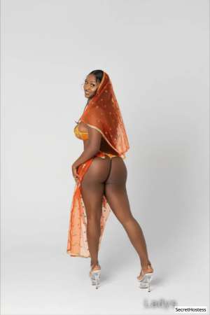 Escort model Amina Singh, Honolulu 23 year old Escort in Honolulu HI