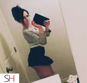 Kenzie ; Available for Outcalls &amp; Carcalls 25 year old Escort in Winnipeg