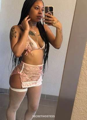 Lay s Professionals 25 year old Escort in Omaha NE