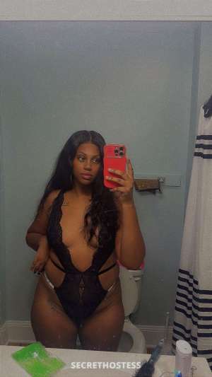 Your new favorite escape 26 year old Escort in Akron OH