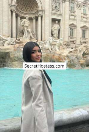 Cloe, Independent 22 year old Escort in London