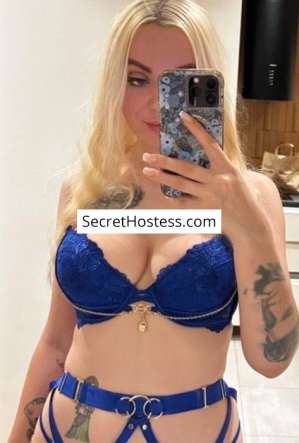 32 year old Caucasian Escort in Abu Dhabi Elizabeth, Independent