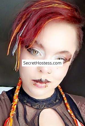 34 year old Mixed Race Escort in Edmonton Sarah, Independent